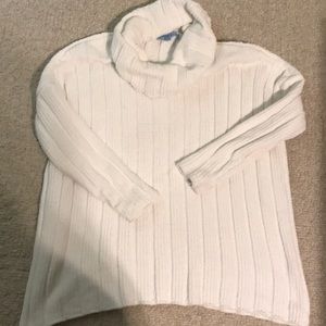 Antonio Melani cowl neck. White. Size XS